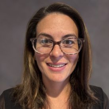 Headshot of Kristin Aravena