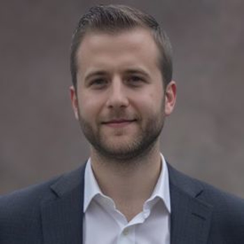 Headshot of Elliot Zacharowicz