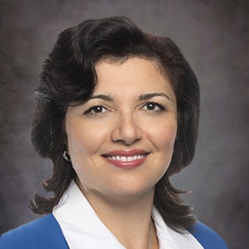 Headshot of Elena Levy