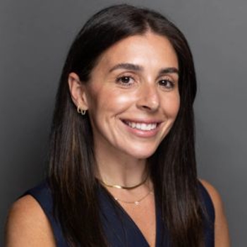 Headshot of Kalli Monti